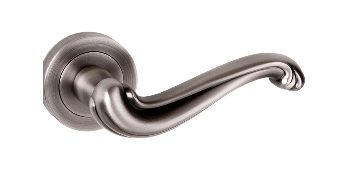 7 Reasons Why Metal Door Handles Outshine Other Styles