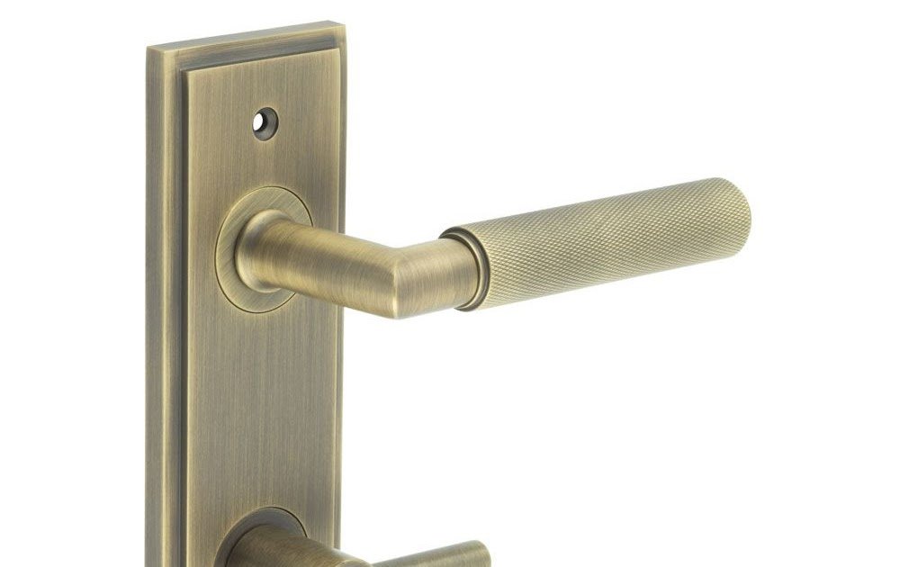 Exploring the Latest Trends in Door Handle Design for Your Home